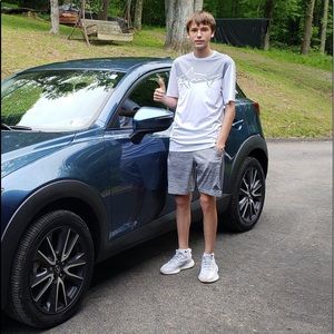 Meet your Posher, Tanner